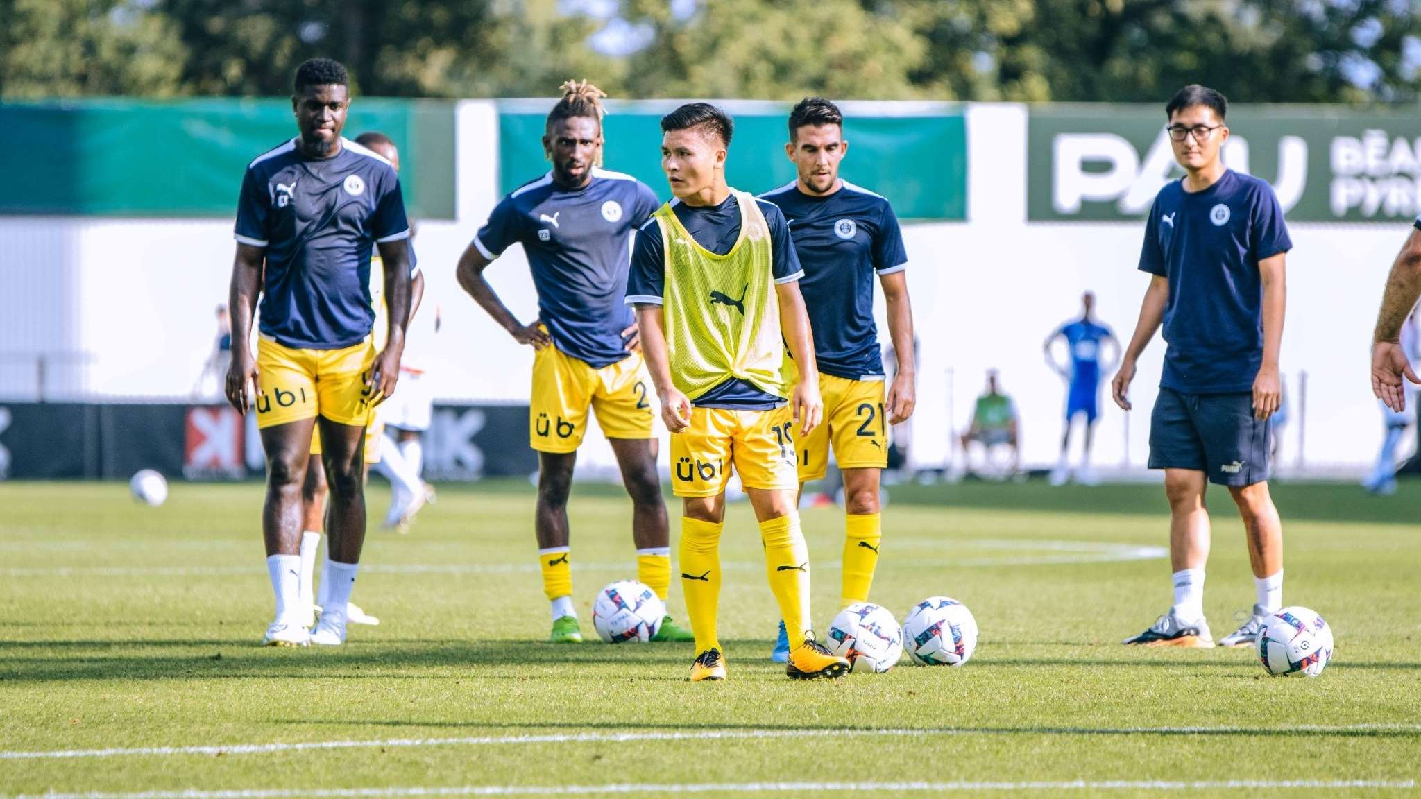 王曼昱的成 王曼昱的成