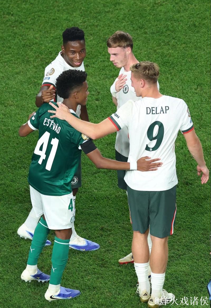 官方:埃斯特旺欧冠对巴萨的进球当选切尔西11月 官方:埃斯特旺欧冠对巴萨的进球当选切尔西11月