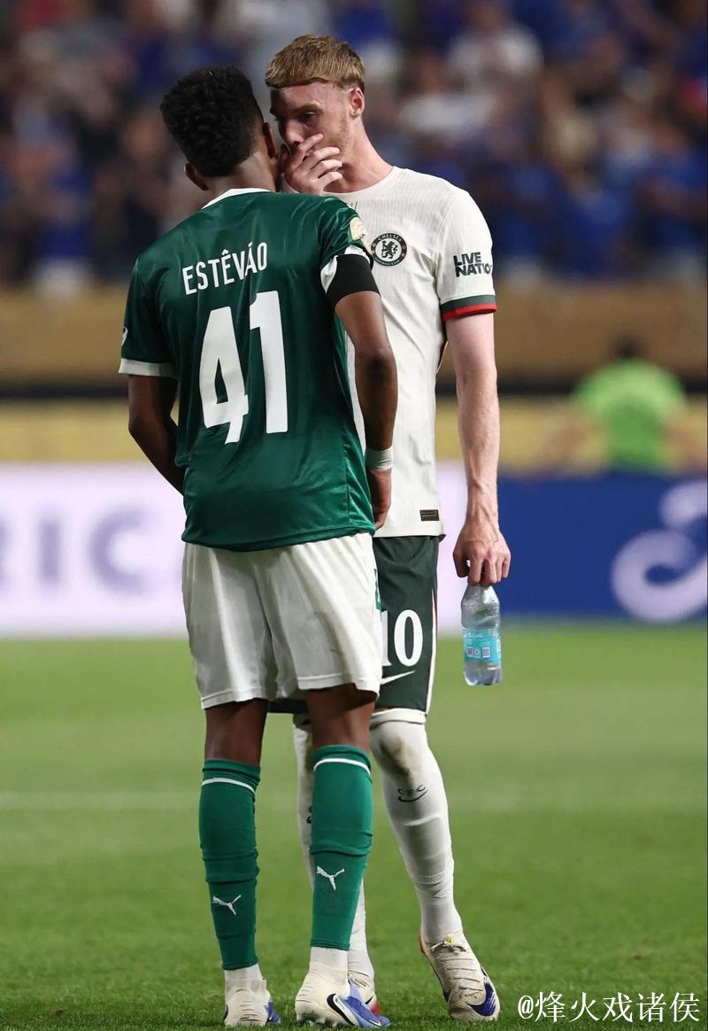 官方:埃斯特旺欧冠对巴萨的进球当选切尔西11月 官方:埃斯特旺欧冠对巴萨的进球当选切尔西11月