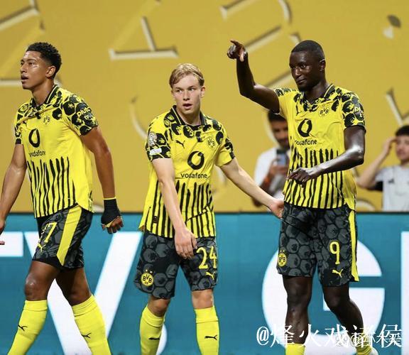 【早报】龙哥要发力了!皇马近3场首胜距榜首4分! 【早报】龙哥要发力了!皇马近3场首胜距榜首4分!